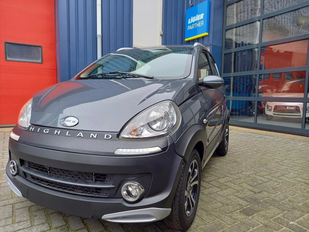 Microcar M.go highland  DCi brommobiel 45 km 2013