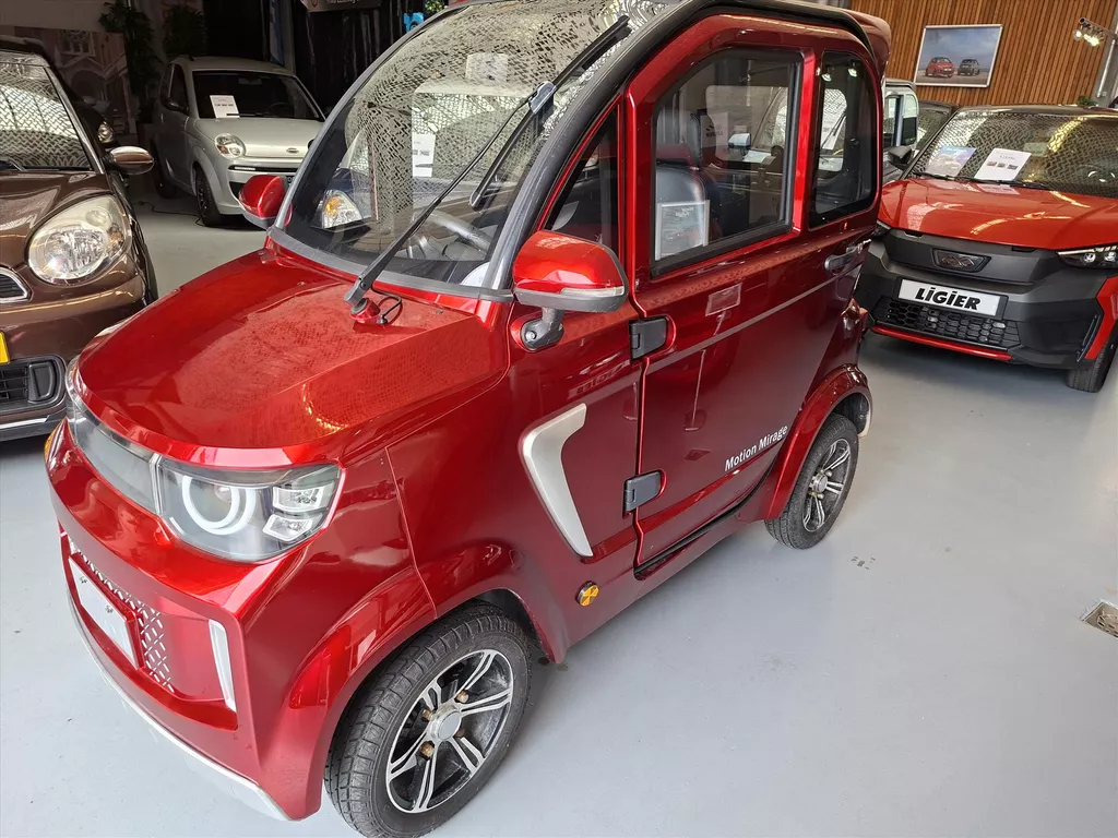 Mirage Mirage overdekte scootmobiel,1439 KM rijbewijsvrij !! 2024