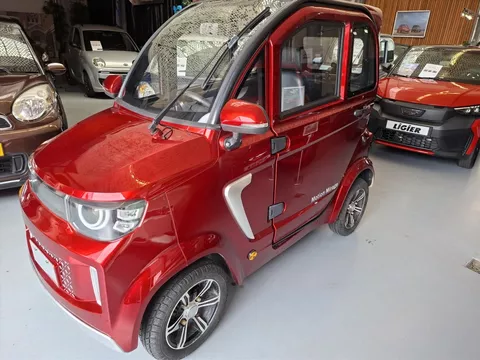 Motion Mirage overdekte scootmobiel,1439 KM rijbewijsvrij !! 2024